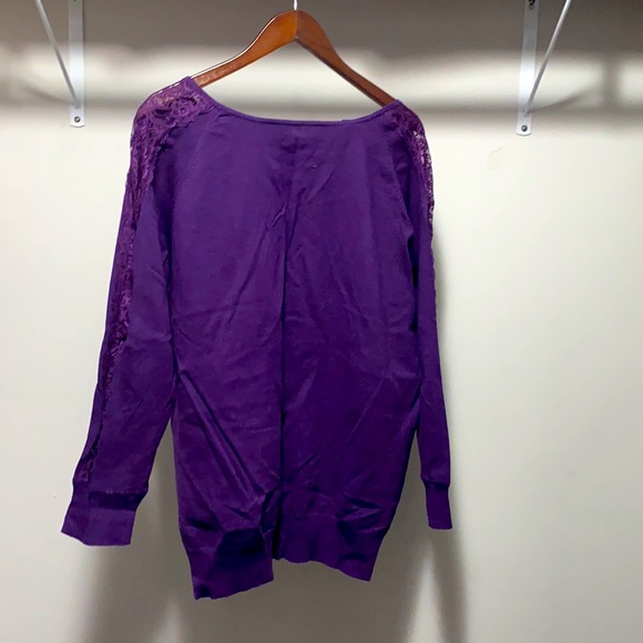 Women’s tops - Picture 2 of 4